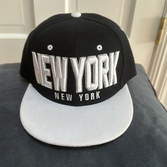 New adjustable men’s hat-smoke free home - Picture 1 of 5